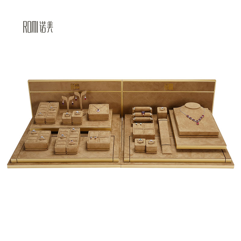 Brown Colour Velvet Suede Wood Jewelry Display Stand Set 