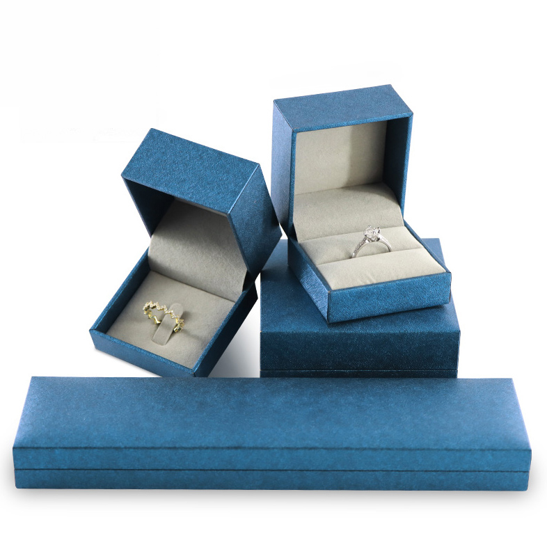 Luxury Pendants Bracelets Rings Earrings Packaging Gift Jeweley Box Paper Box