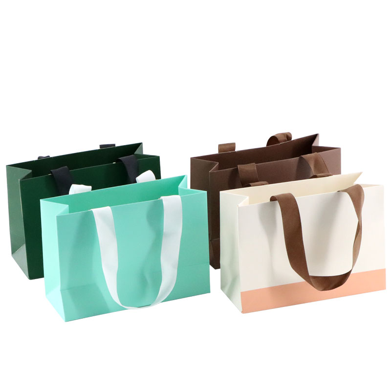 Paper Gift Bags with Ribbon Handle for Shopping Retail Wedding Jewerly bag
